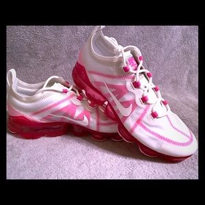 Nike Air VaporMax Women's Summit White Pink shoes